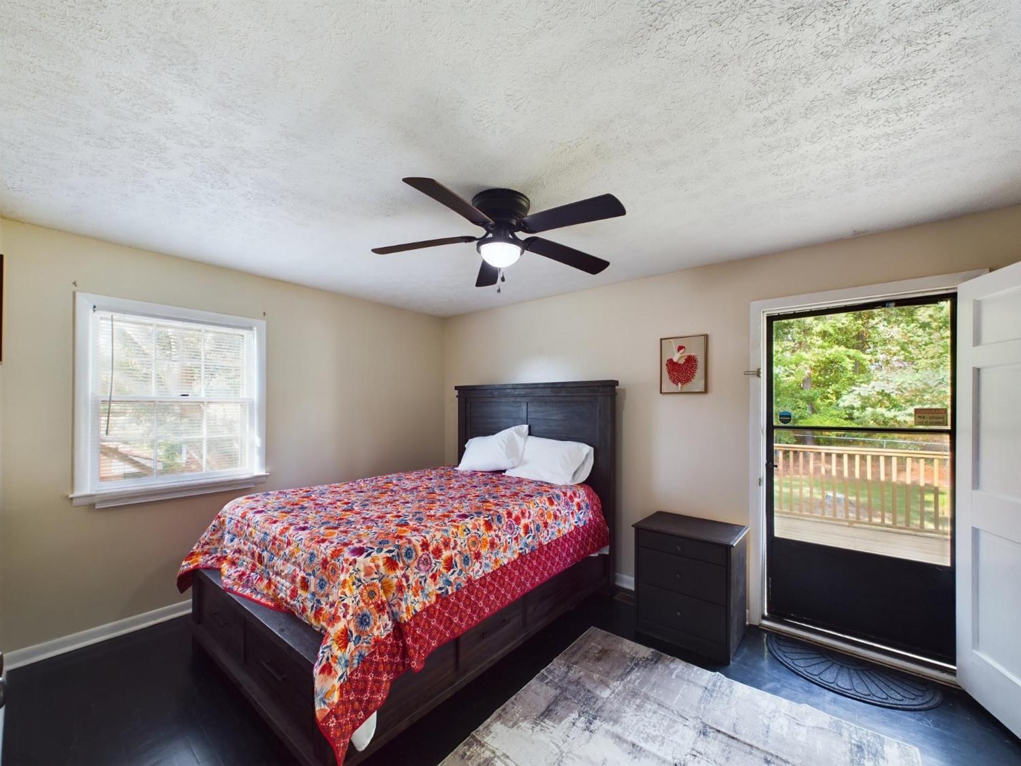 Pine Forest Zen Cottage - 10 Min To Fort Bragg Фейетвилл Экстерьер фото